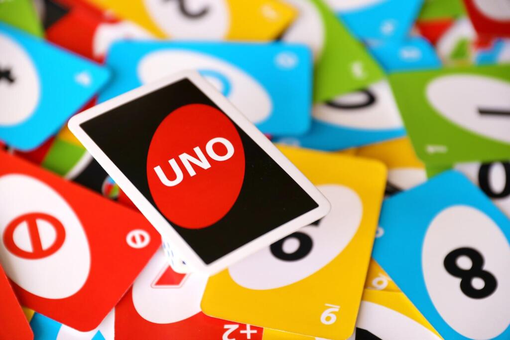 Giant Uno